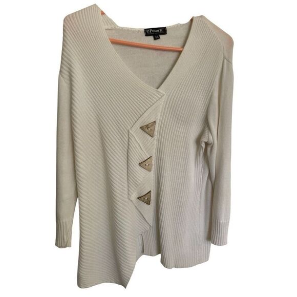 Putorti Cream Triangle Button Pullovet Sweater Size Largw - Picture 1 of 5